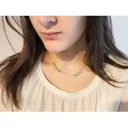 Collana Girocollo con ovali alternati bicolore foto indossata