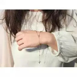Collana Rosario Oro Giallo sfere 3mm foto indossata