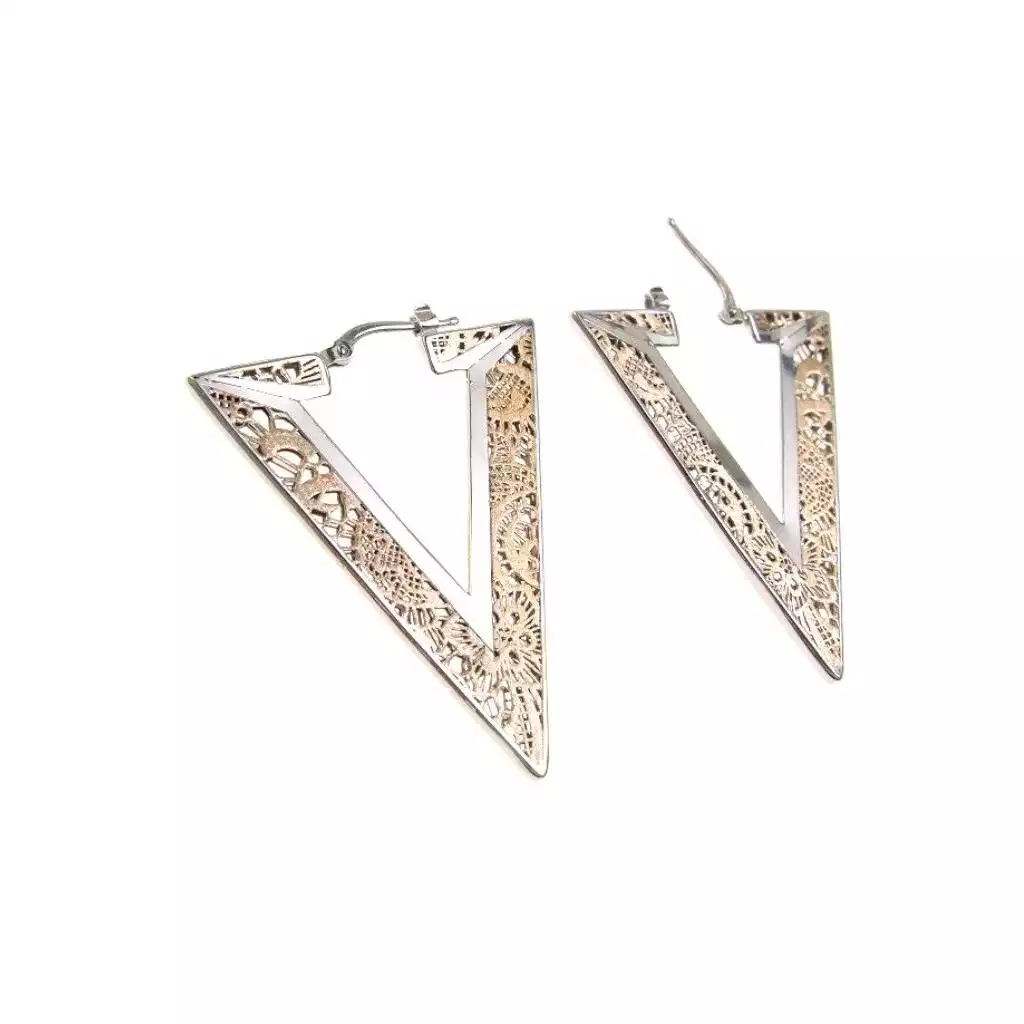 Triangular holed earrings in rose and white gold