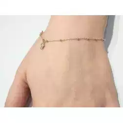 Bracciale con Ciondolo Madonnina Oro Giallo foto indossata