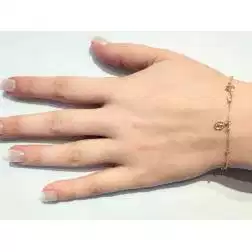 Bracciale con Ciondolo Madonnina Oro Giallo foto indossata
