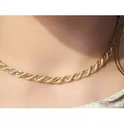 Corda in oro giallo con veneta in oro bianco 45cm x 5.30mm foto indossata