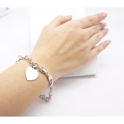Bracciale Heart oro bianco foto indossata
