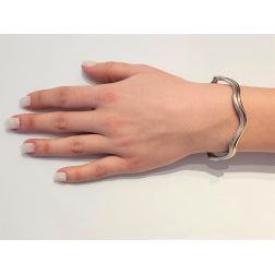 Curly Rigid Bracelet