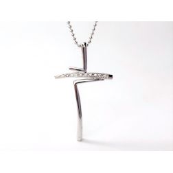 Offset cross in white gold with diamonds
