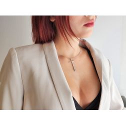 Doppia Croce Lunga Lucida e Diamanti foto indossata