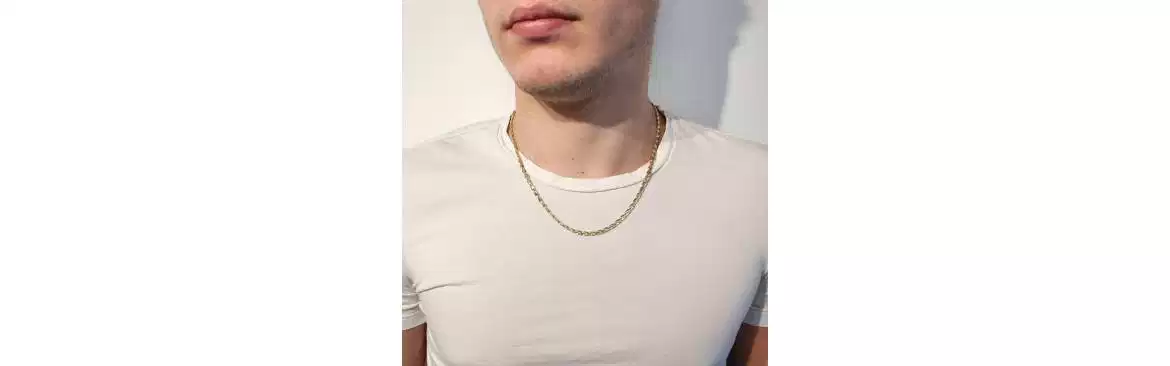 Men's necklaces on promotion at Tabacco Gioielli