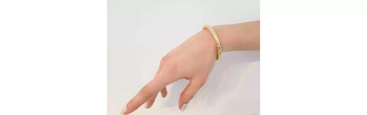 Bracciali Rigidi, Semirigidi, a Segmenti in oro 18kt